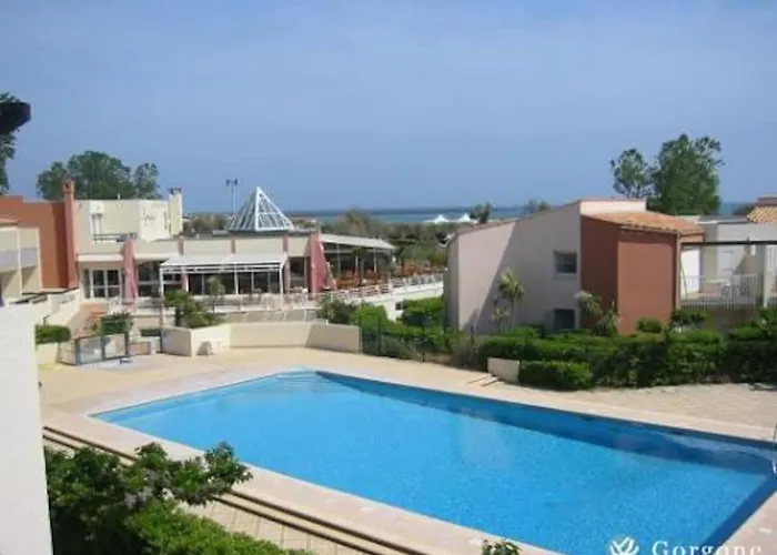 Apartament T3 Rez De Jardin Capao Richelieu