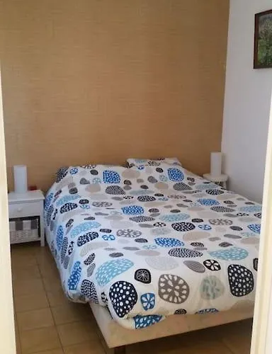 Apartament T3 Rez De Jardin Capao Richelieu